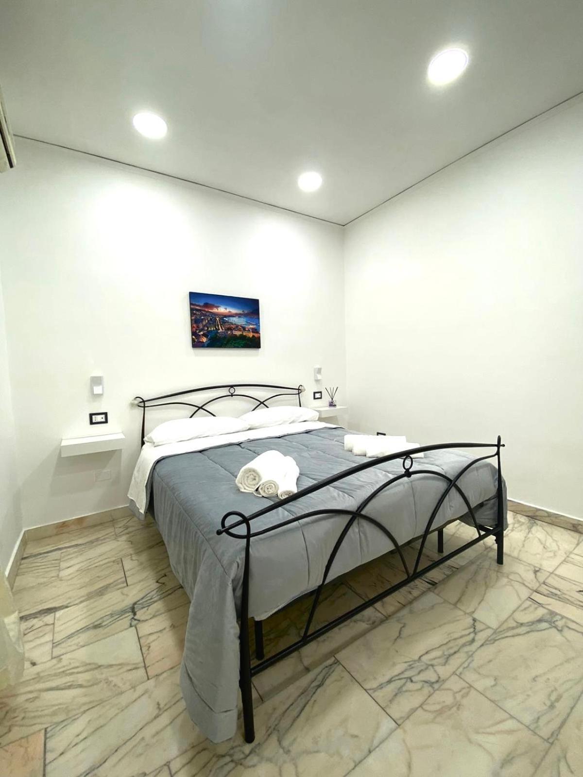 Castellano Apartment Napoli Eksteriør billede