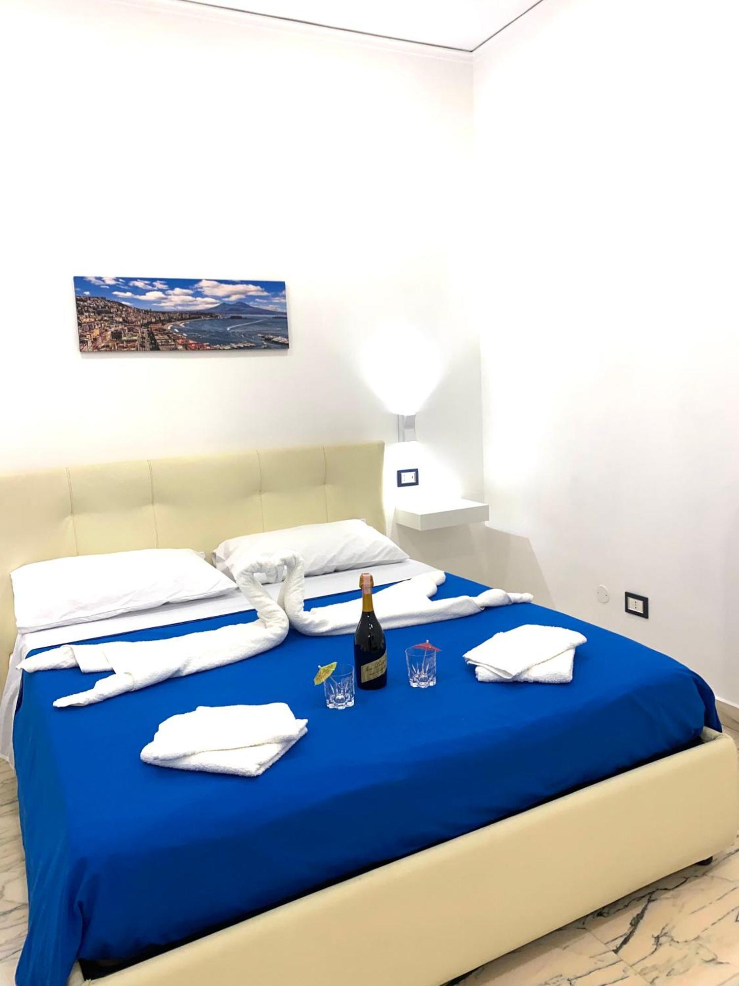 Castellano Apartment Napoli Eksteriør billede