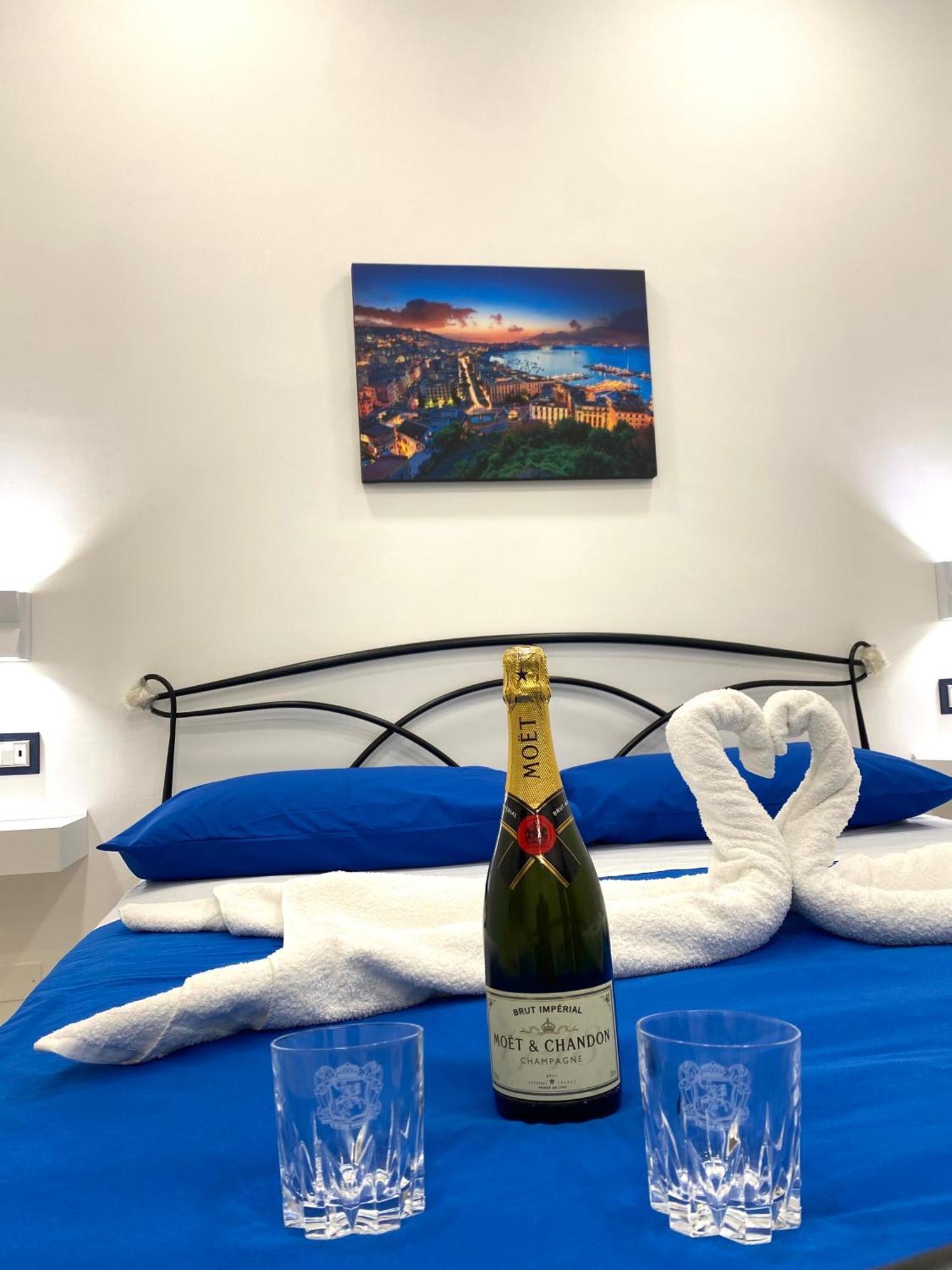 Castellano Apartment Napoli Eksteriør billede