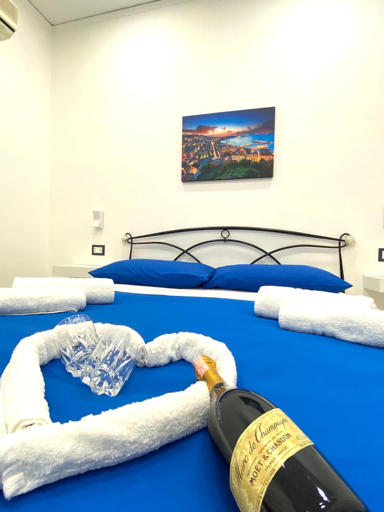 Castellano Apartment Napoli Eksteriør billede